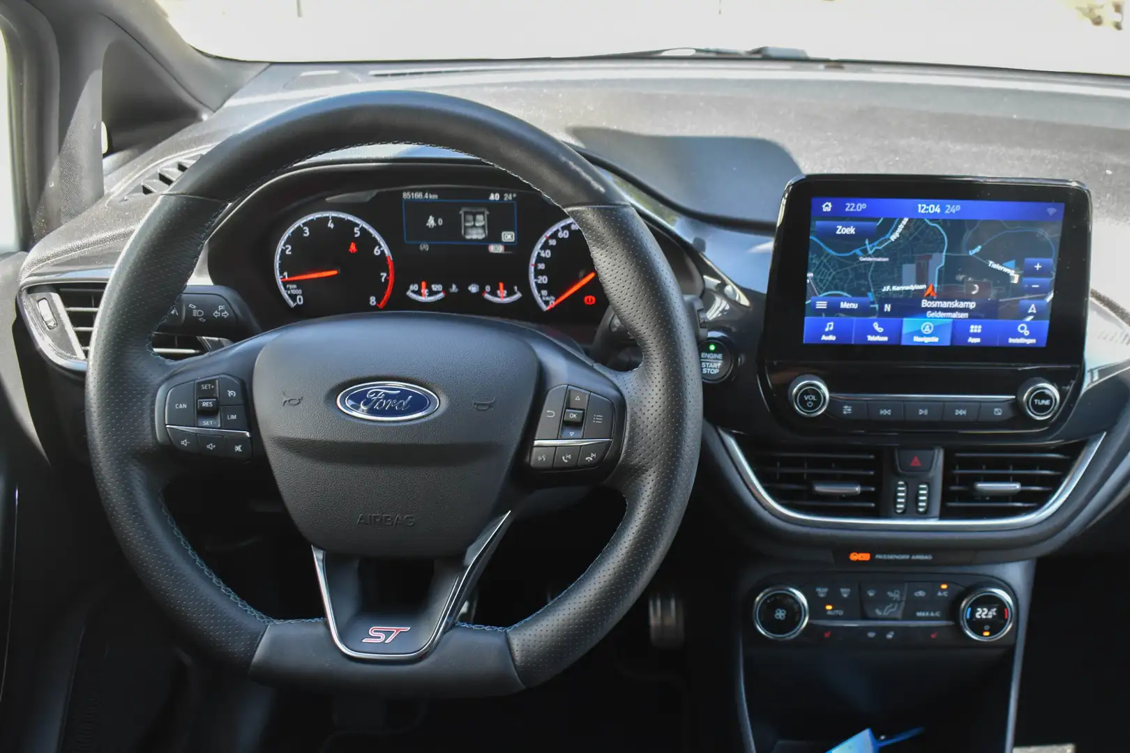 Ford Fiesta 1.5 EcoBoost ST-3 200 PK | Winter Pak. | Carplay | Wit - 2