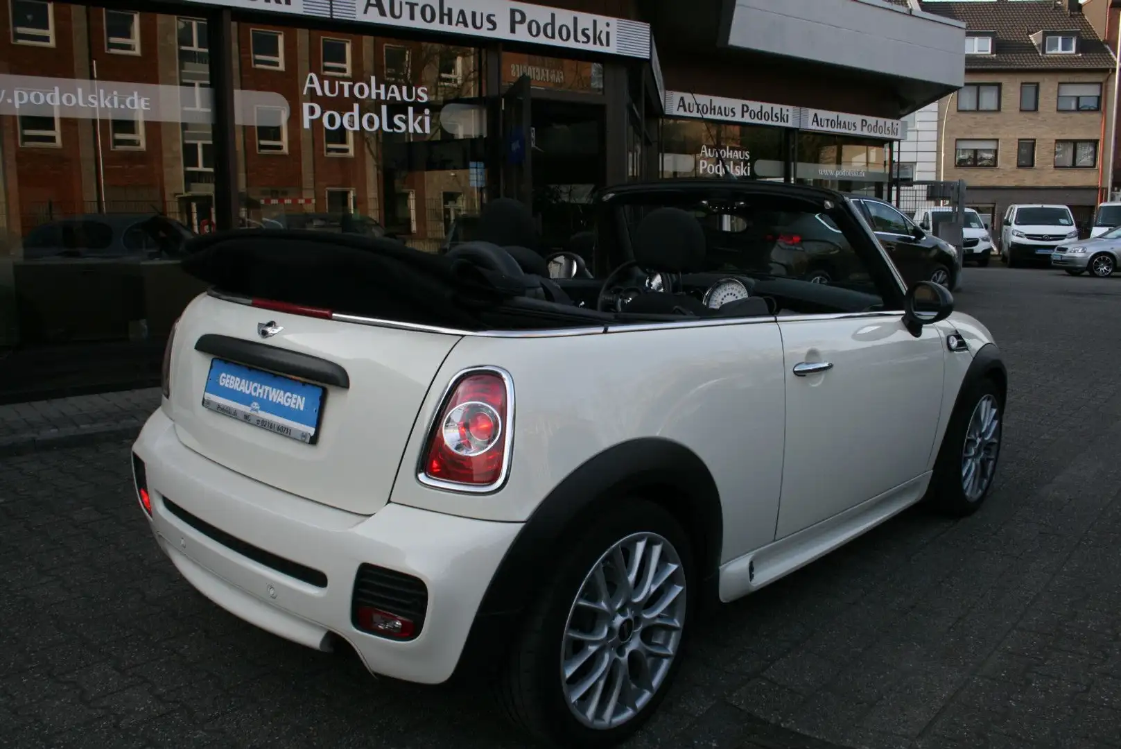 MINI John Cooper Works Cabrio | PDC| Klima| Tempomat Alb - 2