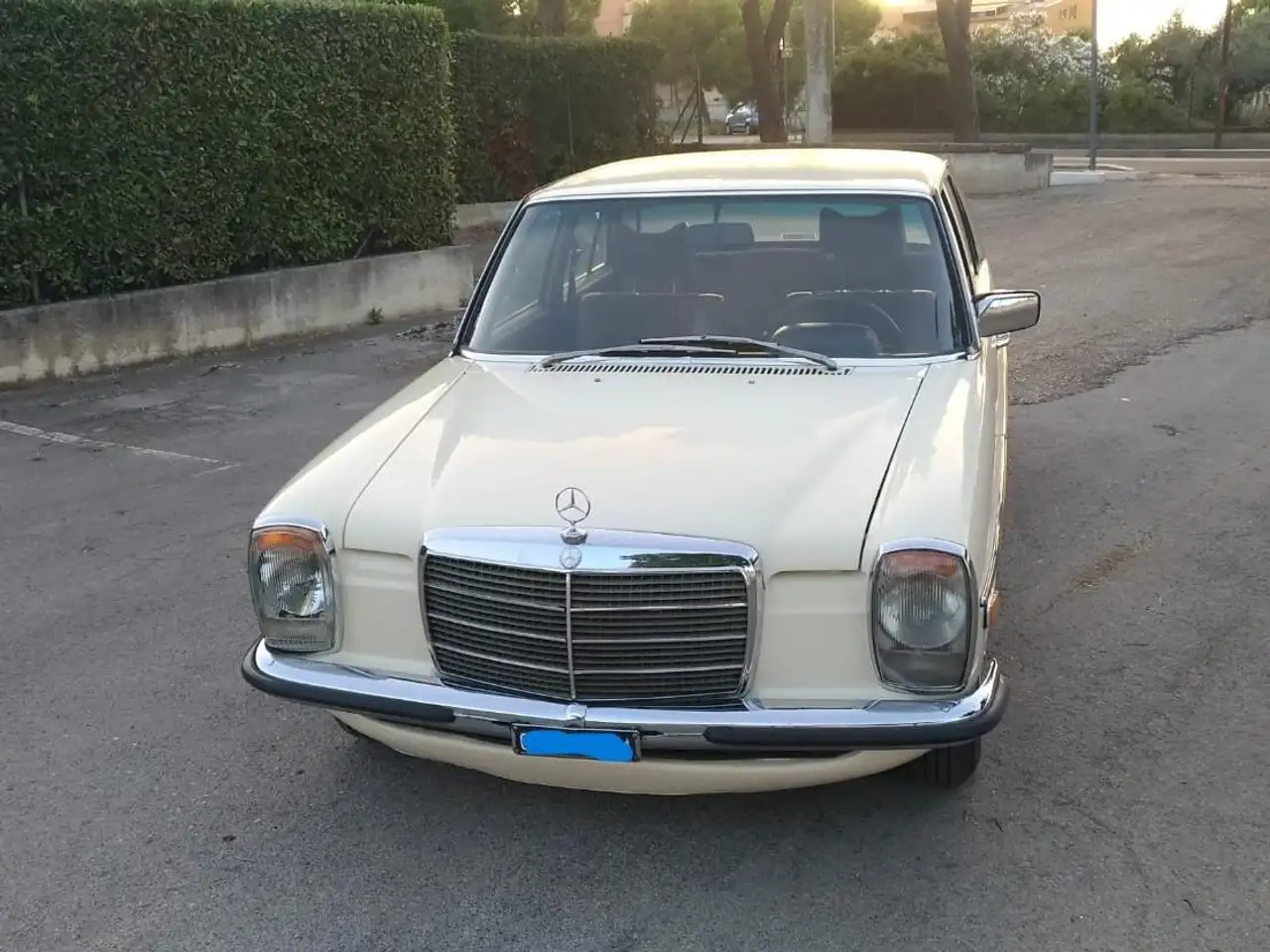 Mercedes-Benz 240 Diesel, foto 4