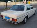 Mercedes-Benz 240 Diesel Beige - thumbnail 2