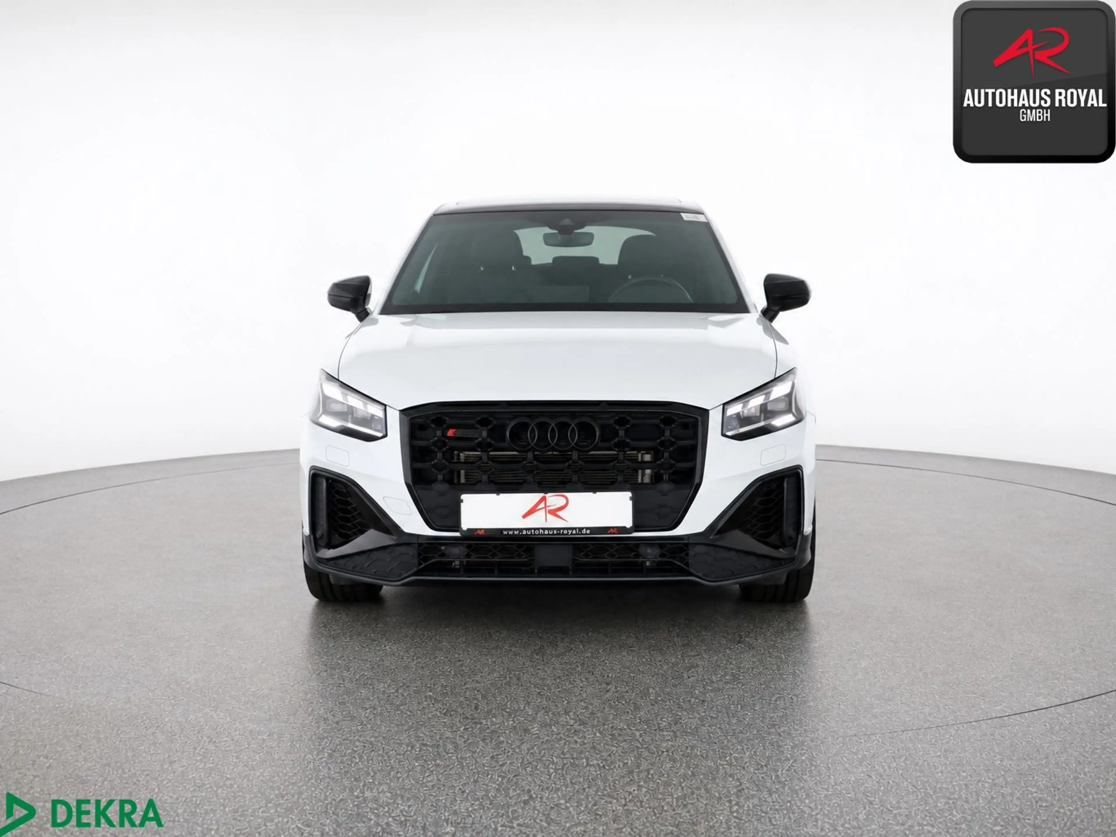 Audi SQ2 2.0 TFSI qu MATRIX,SONOS,PANORAMA,KEYLESS,SH — photo 7