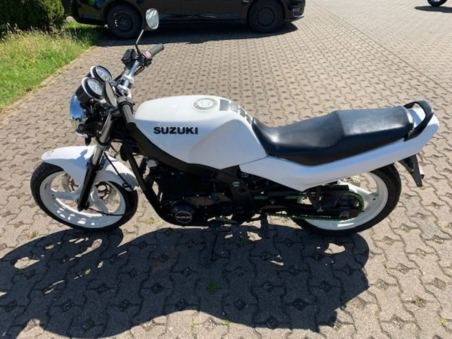 Suzuki GS 500 - 2