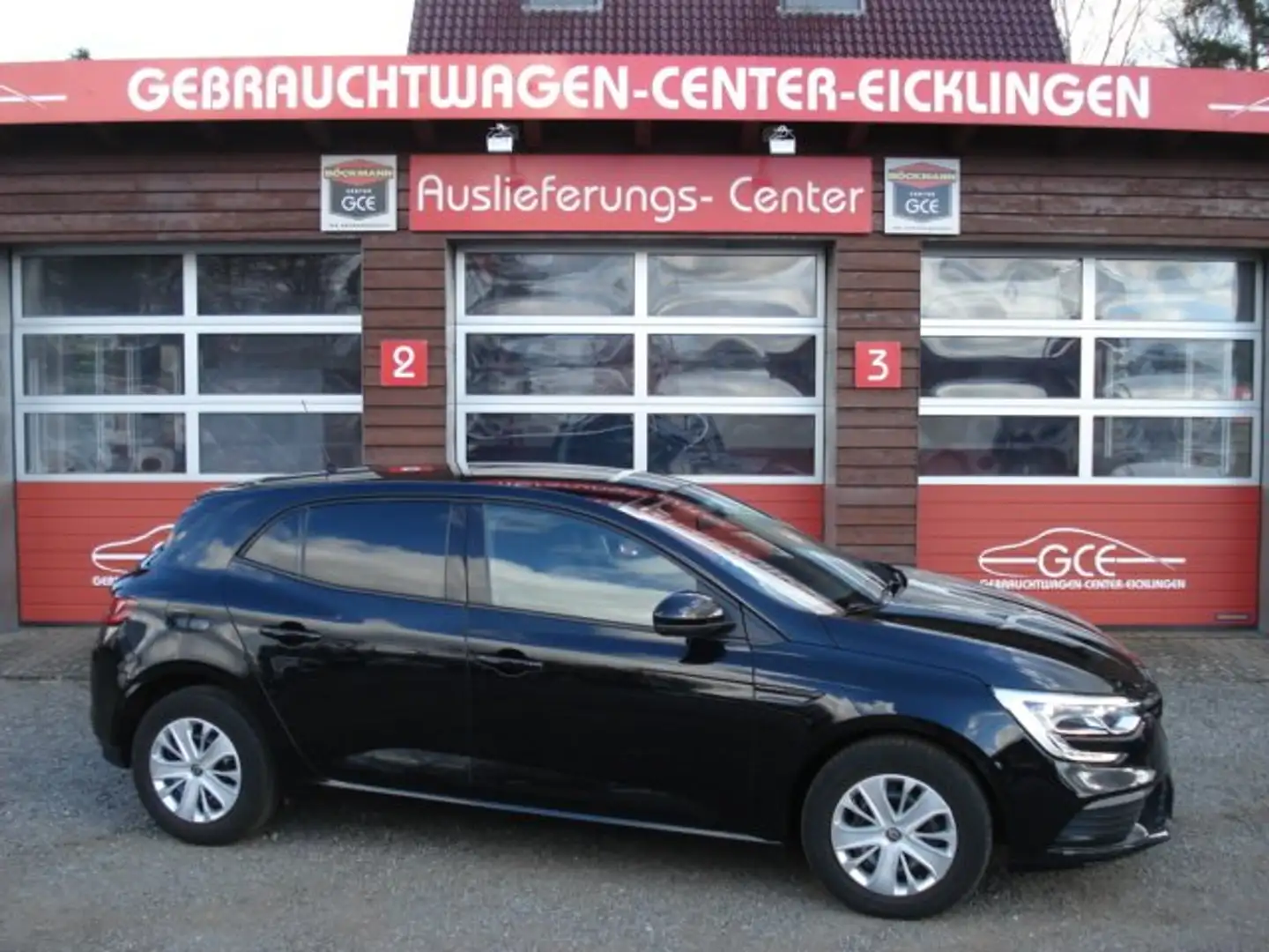 Renault Megane Life - 1