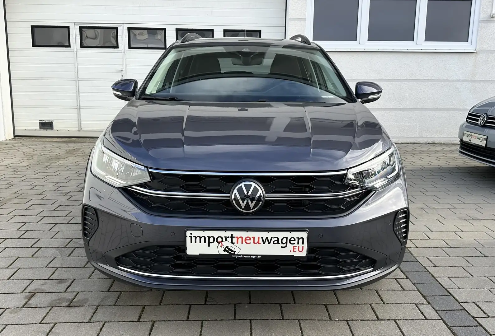 Volkswagen Taigo Life 1.0 TSI OPF DSG RFK+SHZ+Keyless+Climatronic! Šedá - 2