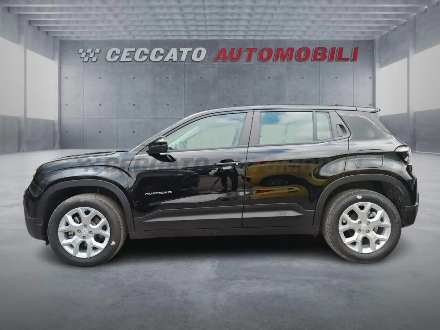 Jeep Avenger Avenger 1.2 turbo e-hybrid Altitude fwd 100cv edc Noir - 2