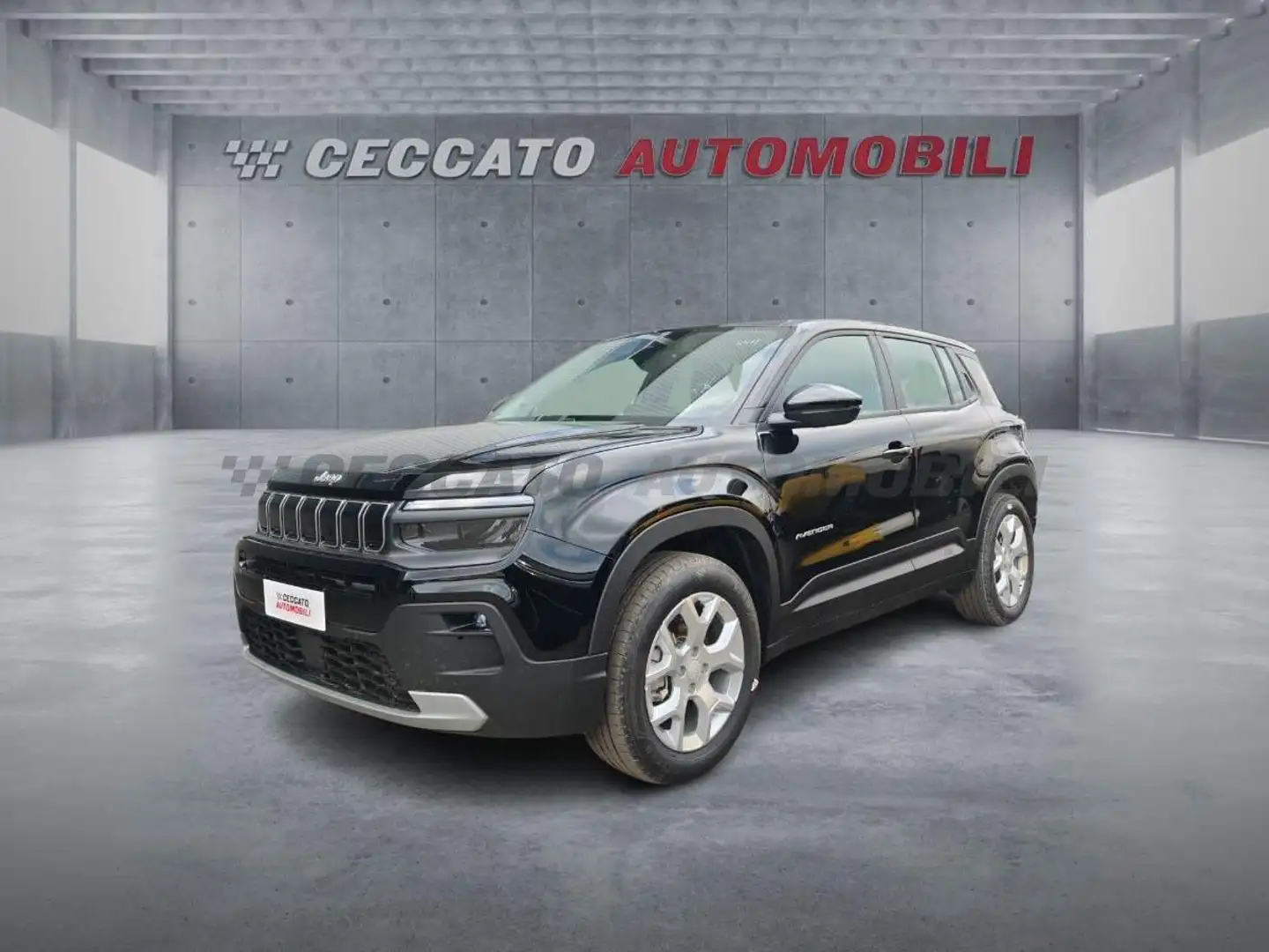 Jeep Avenger Avenger 1.2 turbo e-hybrid Altitude fwd 100cv edc Noir - 1