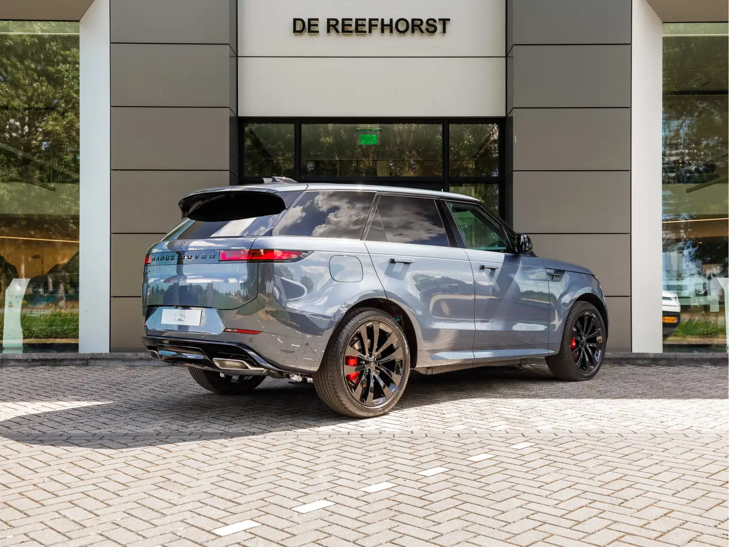 Land Rover Range Rover Sport 3.0 P460e Dynamic SE PHEV | 23'' Gloss Black | Pre Blau - 2