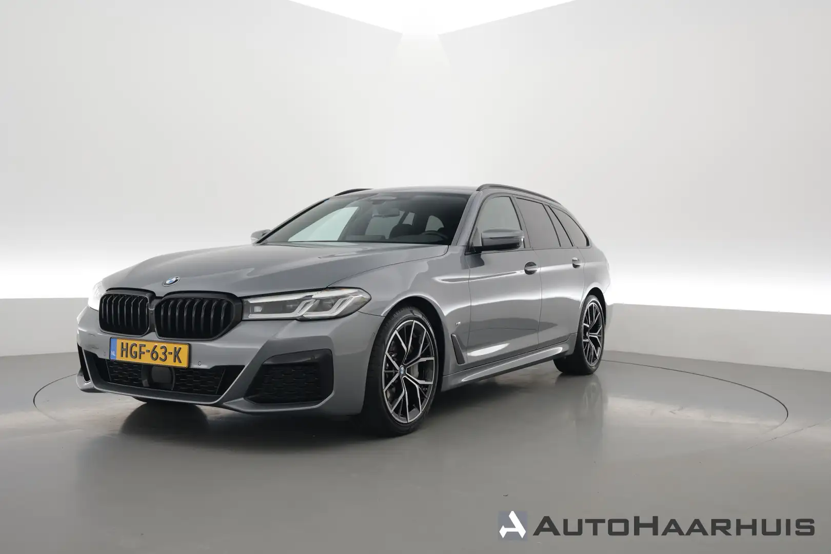 BMW 530 5-serie Touring 530d xDrive M Sport | Dig. Cockpit Gris - 1
