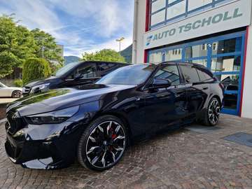 d 303Cv xDrive M Sport Pro OpenSky Keyless HeadUp