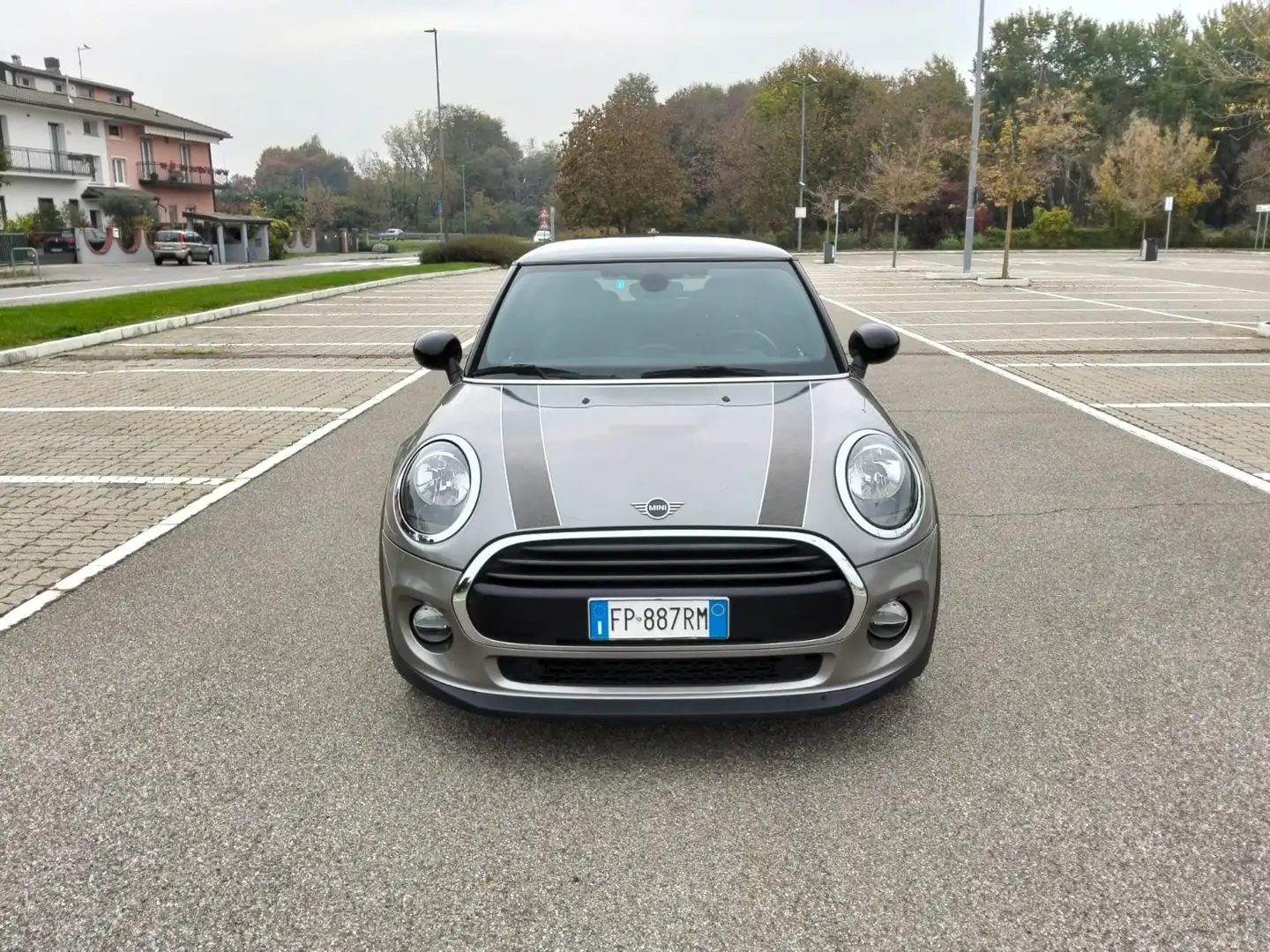 MINI Cooper D 1.5 Hype Seven 3p auto my18 Grigio - 2