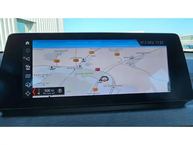 BMW X2 view 11