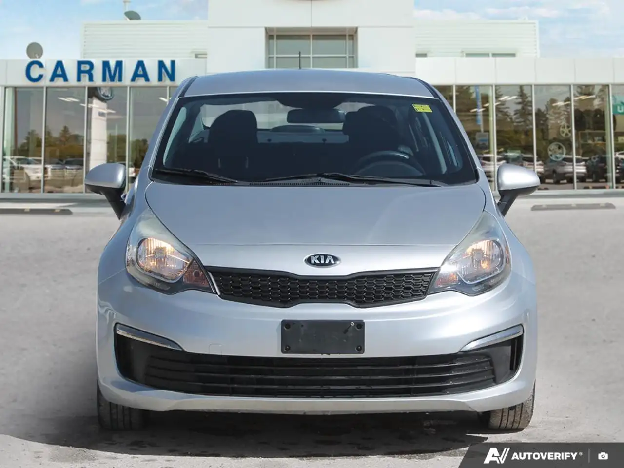 Kia Rio снимка Kia Rio