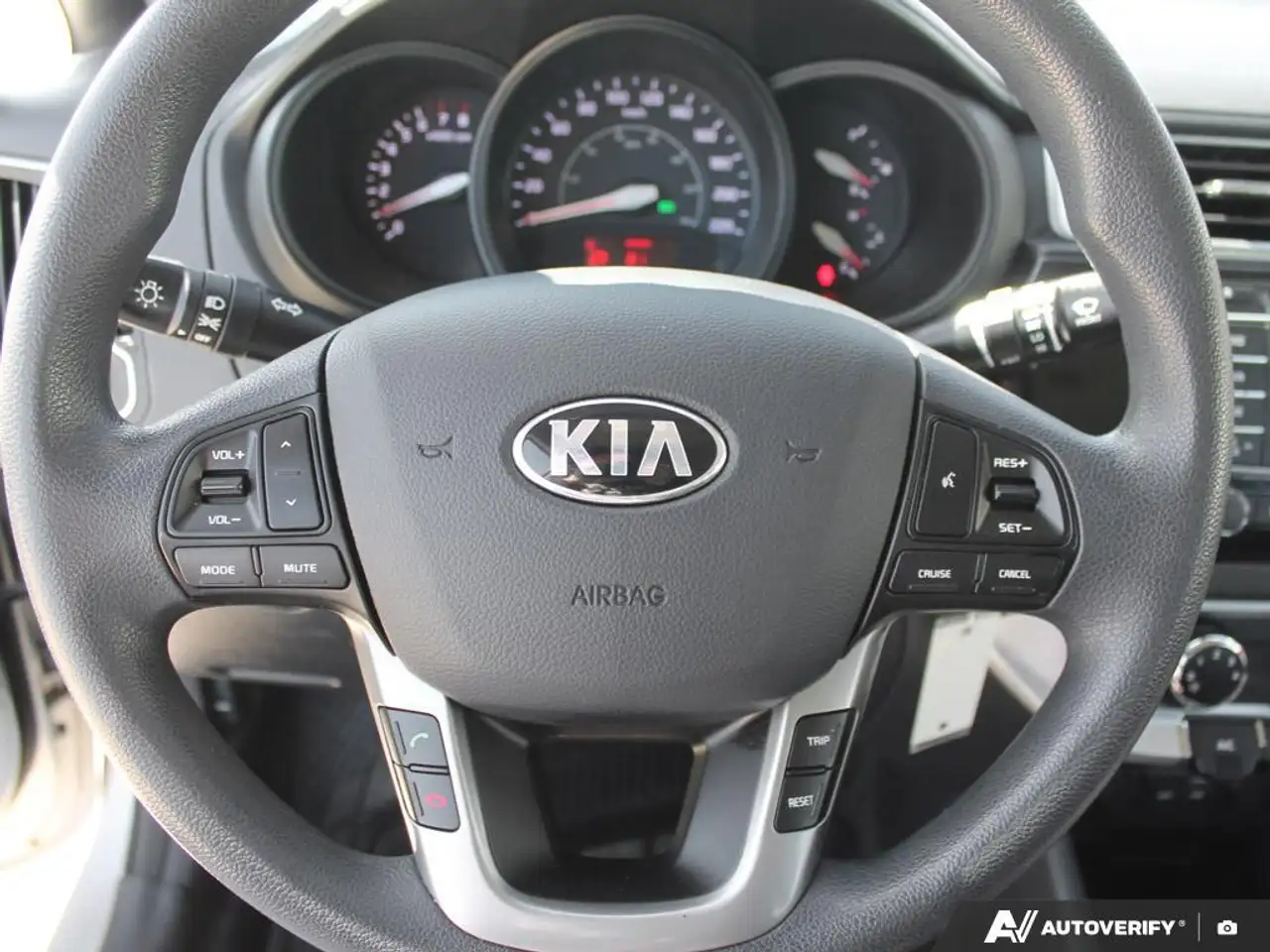 Kia Rio снимка Kia Rio