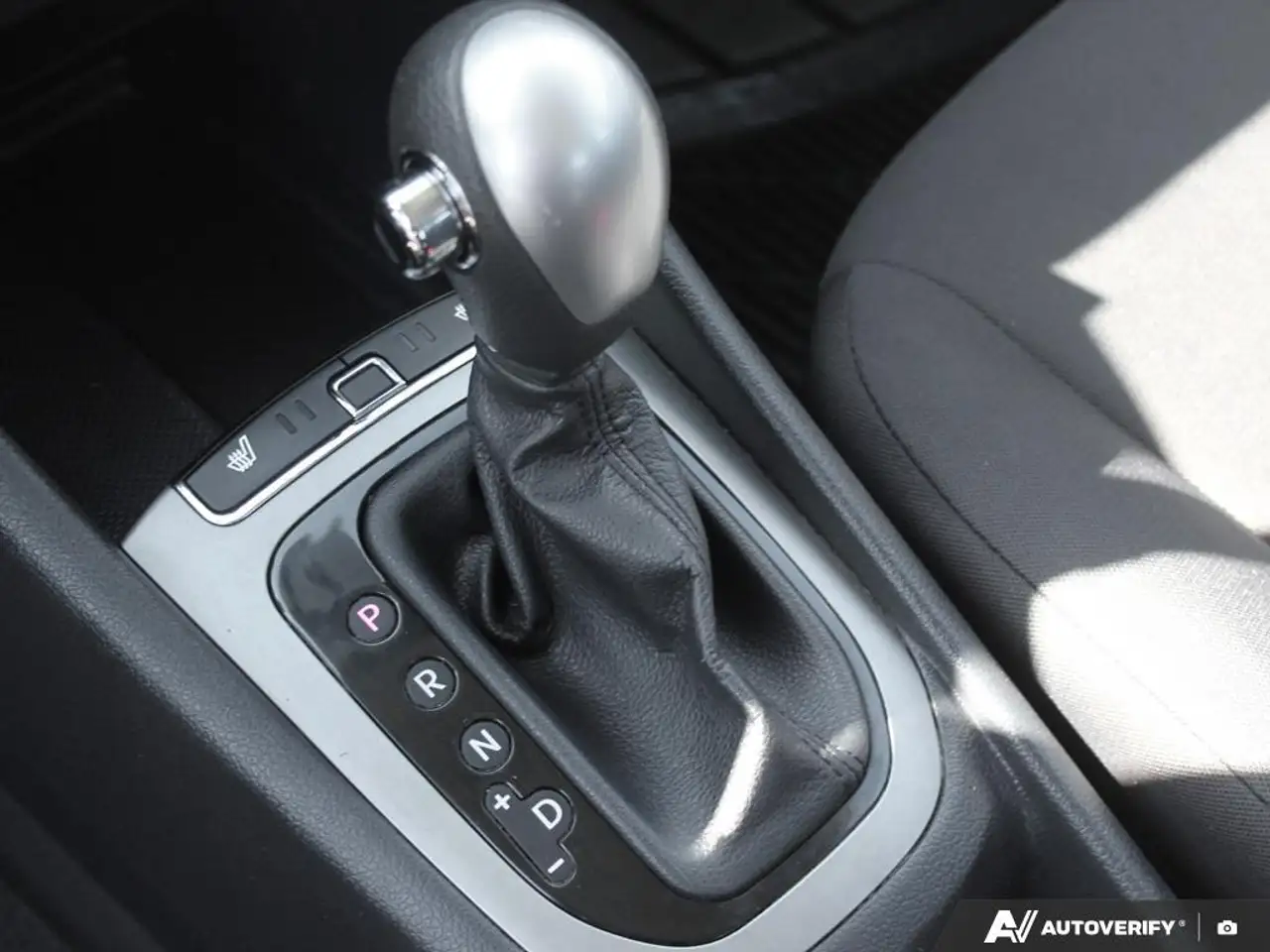 Kia Rio снимка Kia Rio