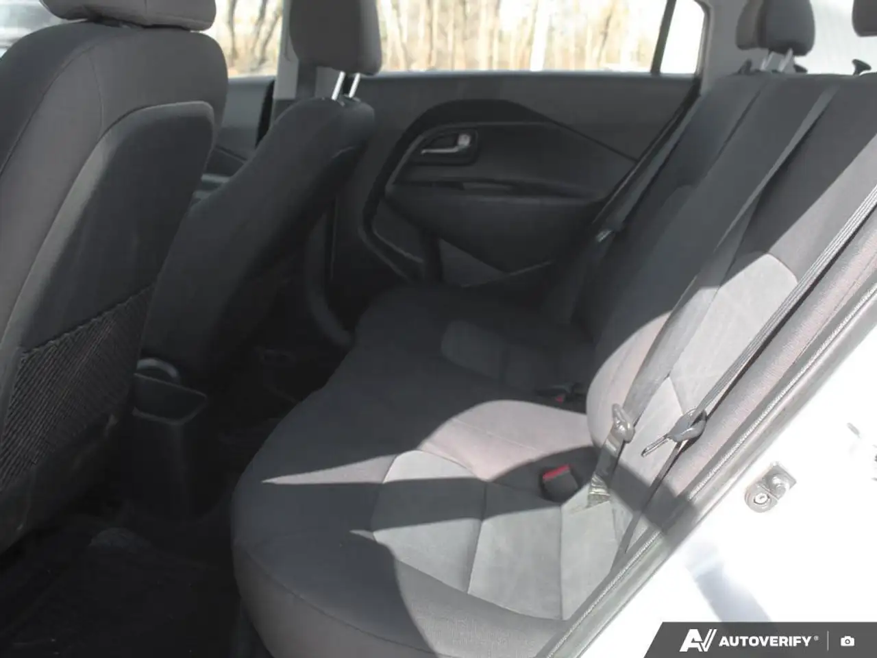 Kia Rio снимка Kia Rio