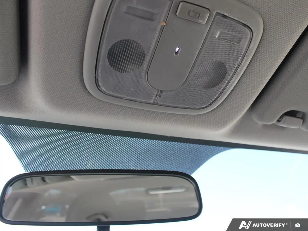Kia Rio снимка Kia Rio