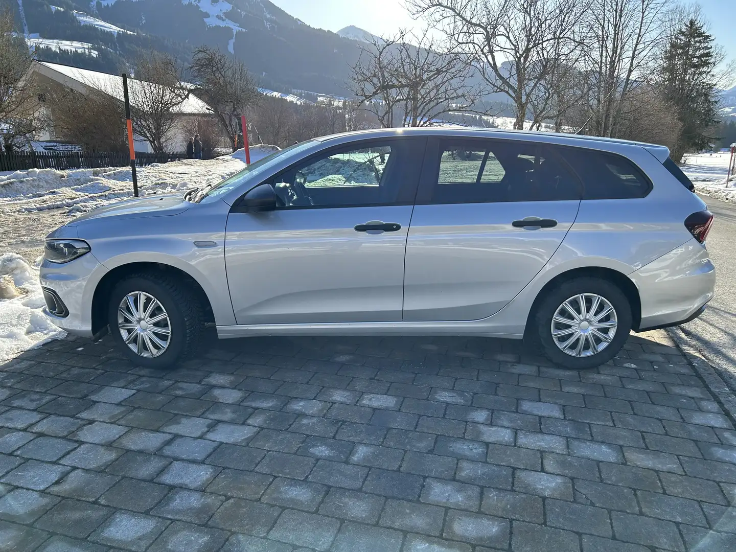 Fiat Tipo Street Grau - 1