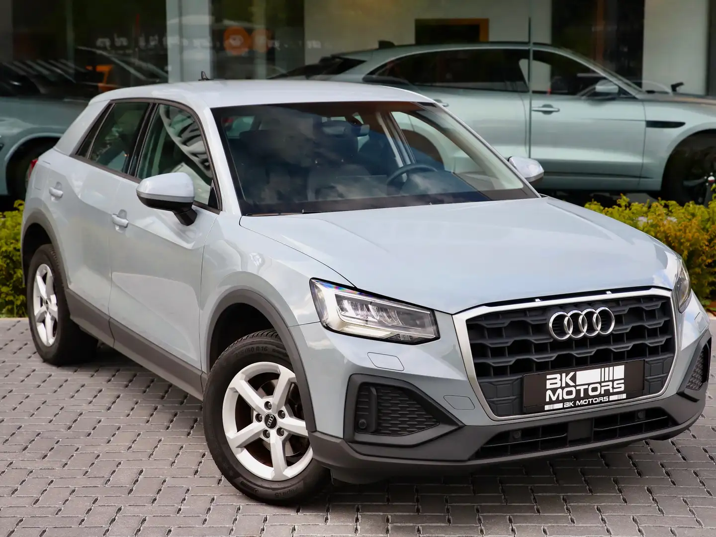 Audi Q2 35 TFSI /LED/CAMERA/TREKHAAK/LEDER/DIG.COCKPIT/CC Gris - 2