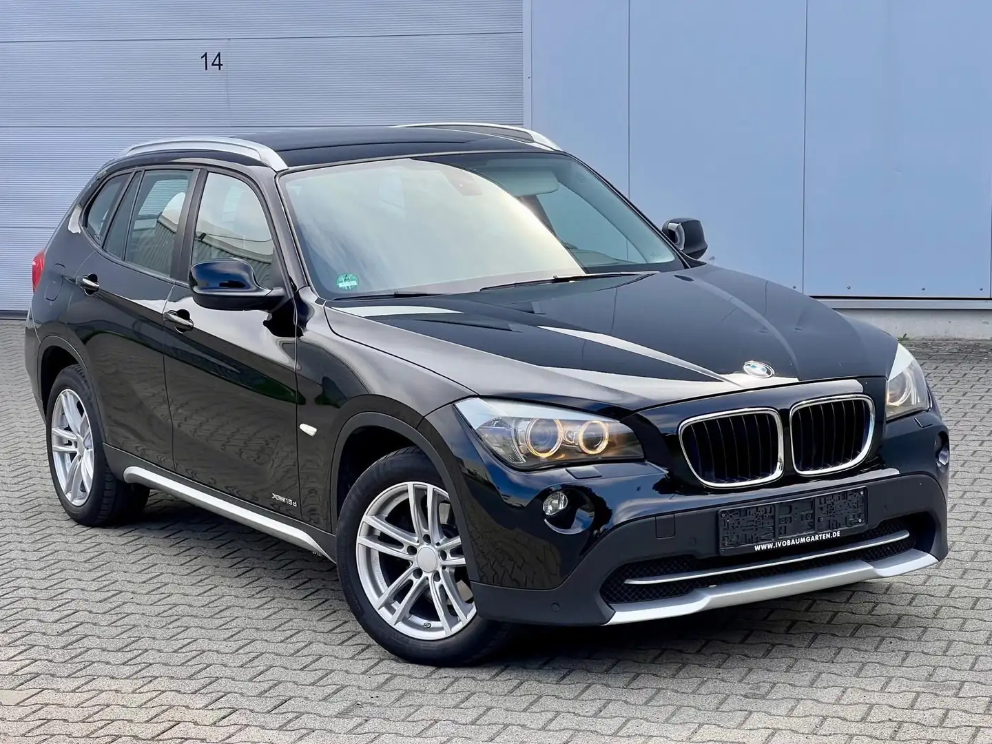 BMW X1 Baureihe X1 18 d xDrive Zwart - 1
