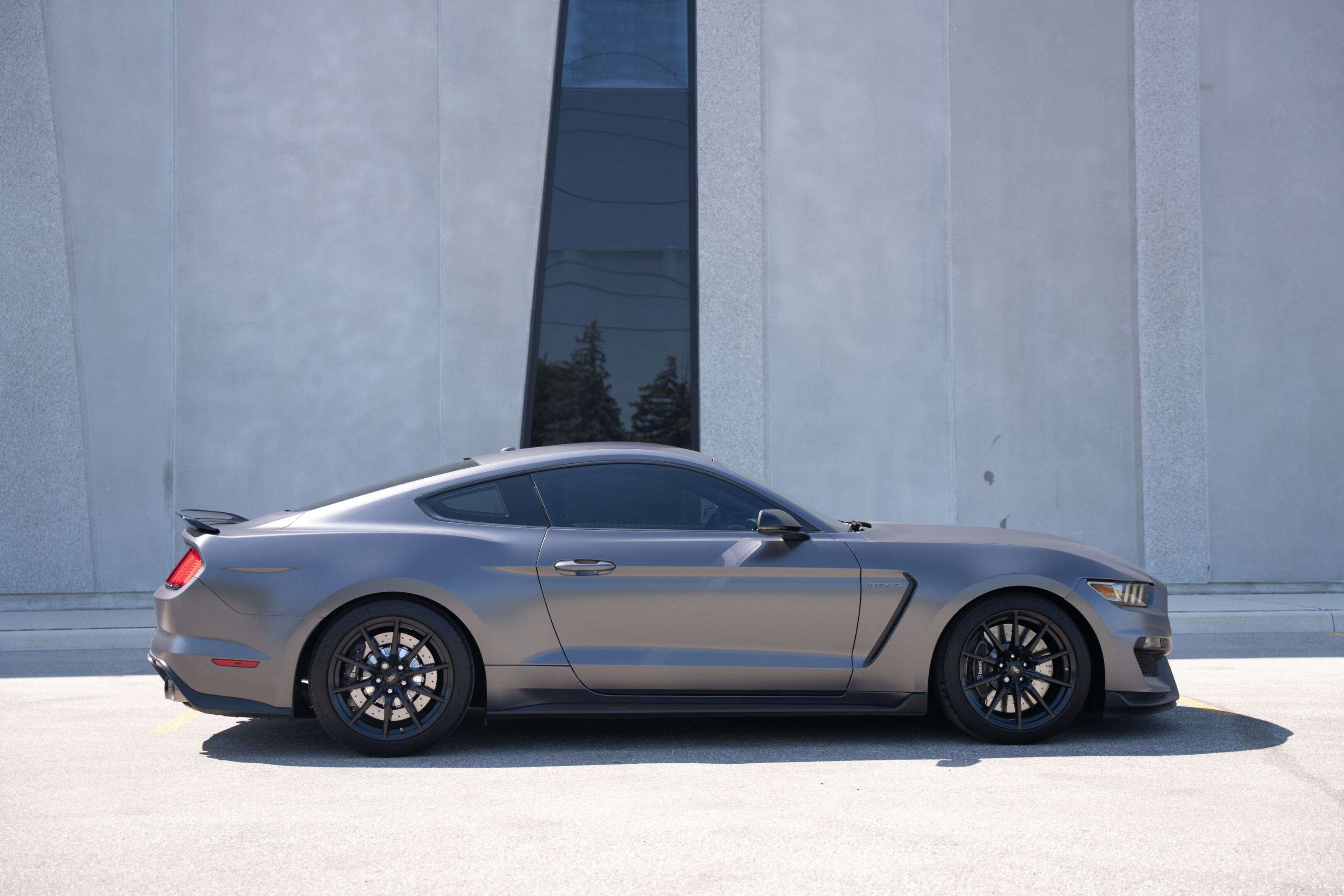 2017 Ford Mustang 2dr Fastback Shelby GT350|1 OWNER|NO ACCIDENTS|LOW — снимка 1