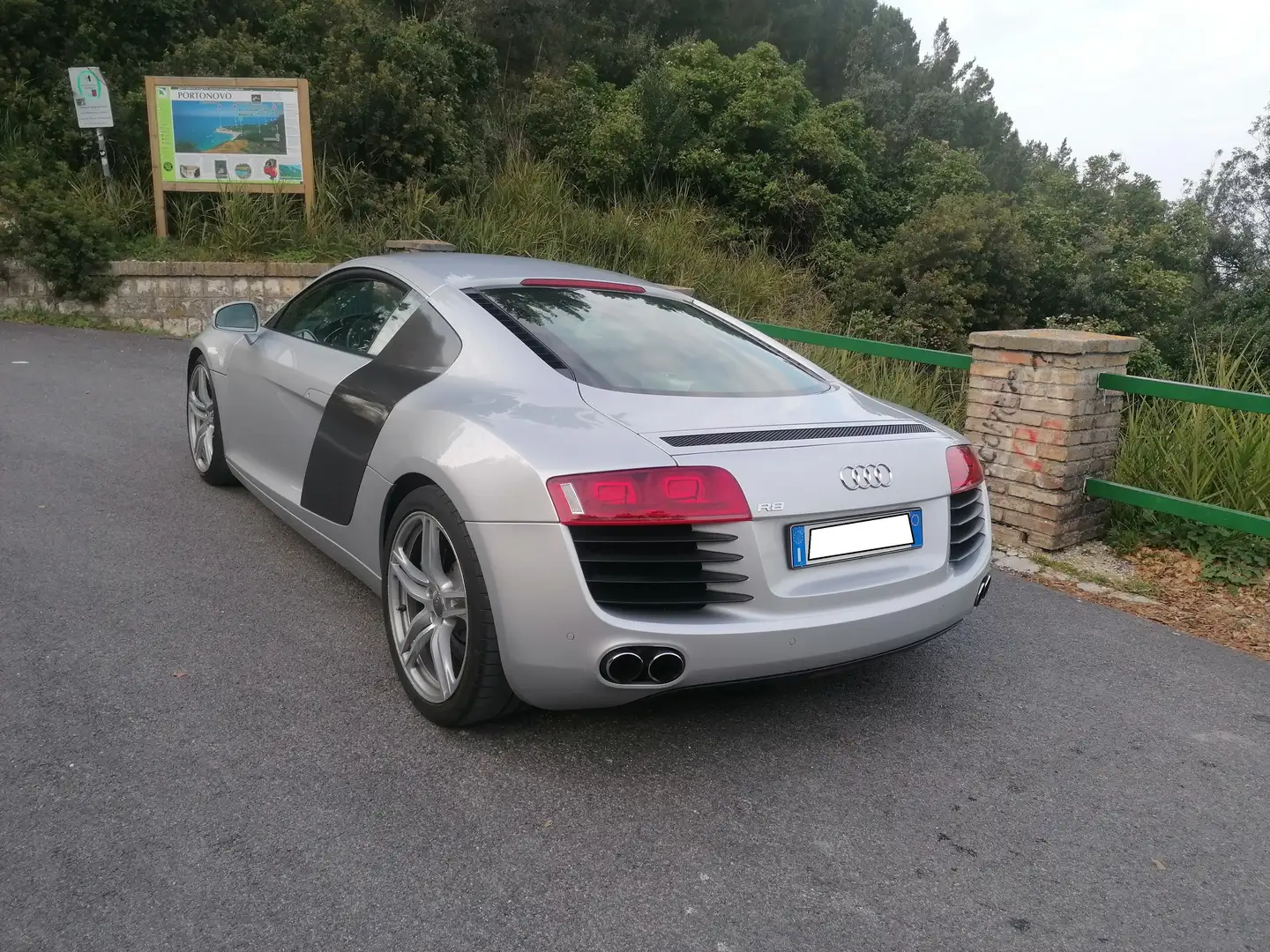 Audi R8 V8 2008 frizione - ammo. nuovi / scarico PERFETTA Срібний - 2