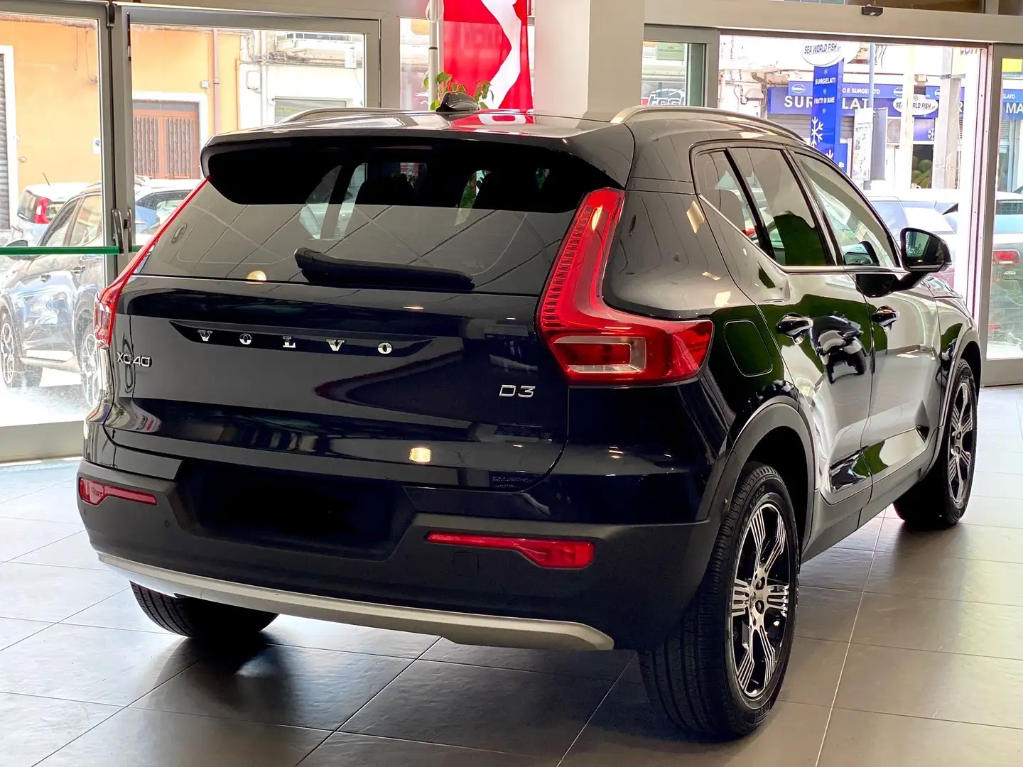 Volvo XC40 2.0 d3 R-design geartronic - 1