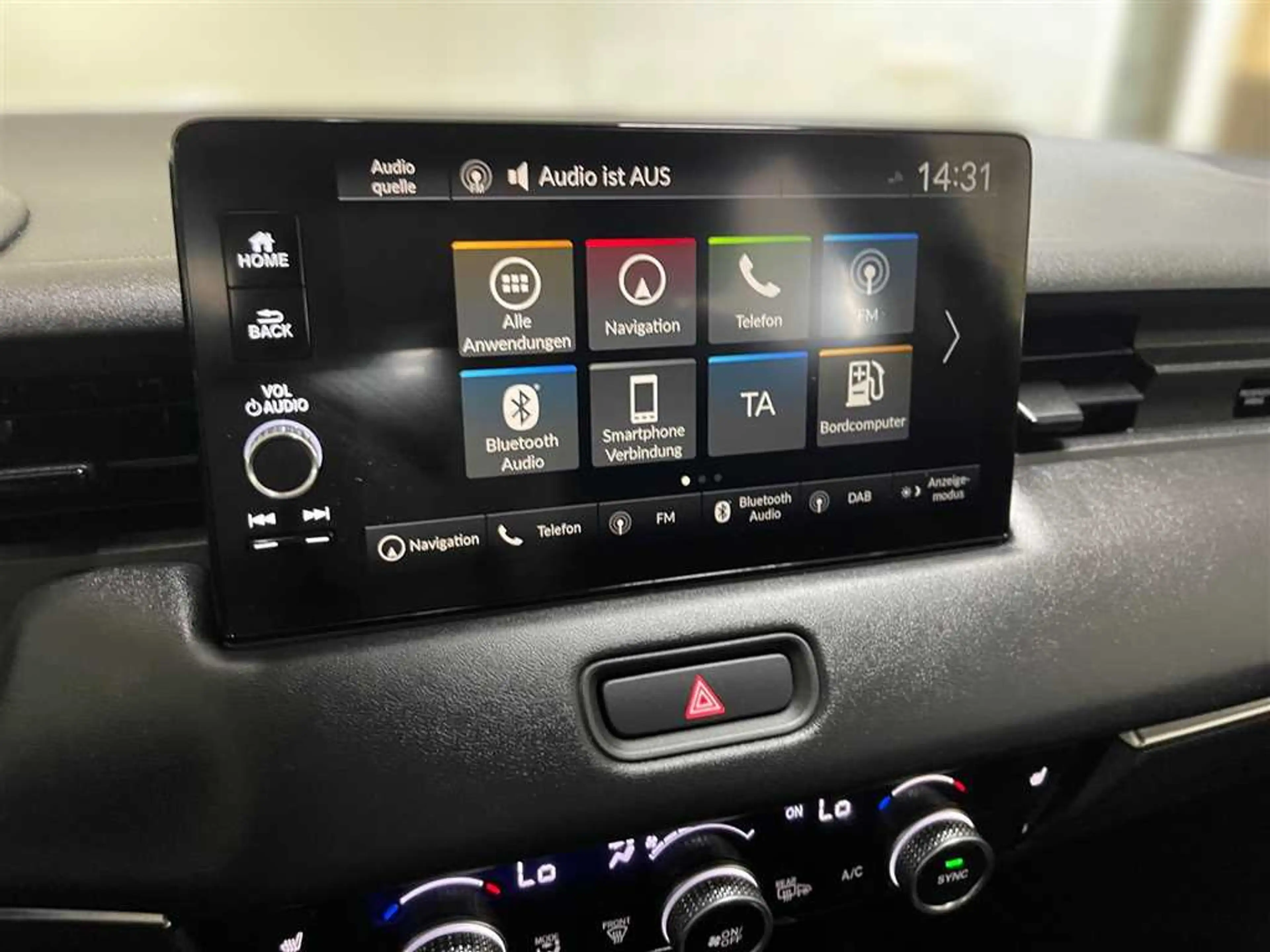 Honda HR-V Hybrid Advance 1,5 Navi Kamera SHZ PDC — photo 14