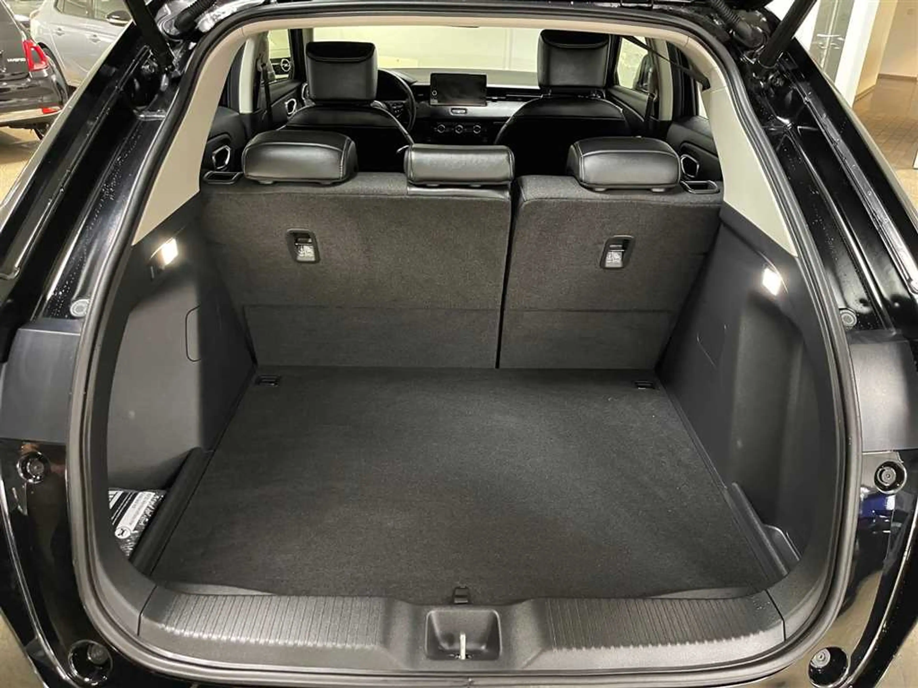 Honda HR-V Hybrid Advance 1,5 Navi Kamera SHZ PDC — photo 9