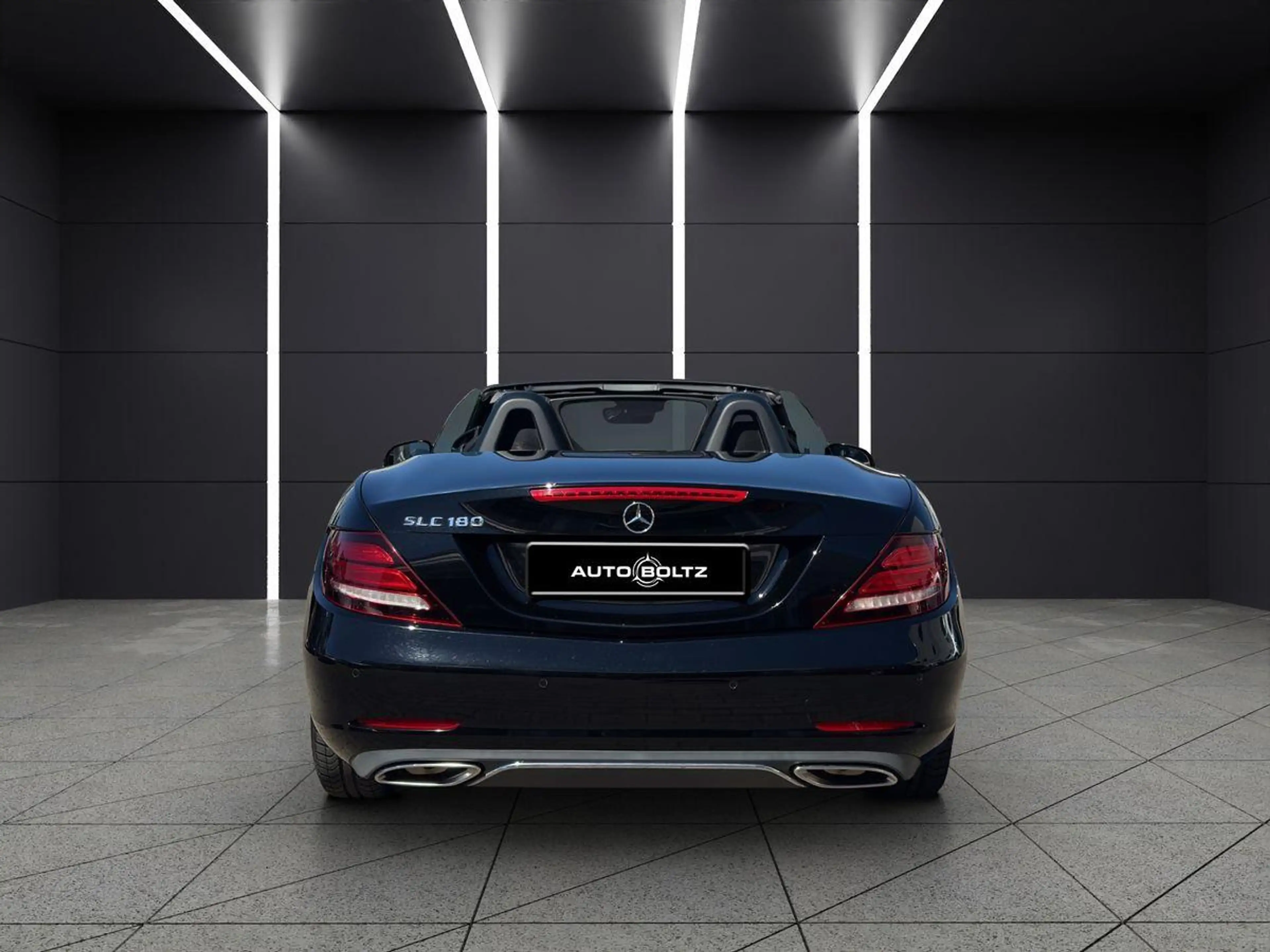 Mercedes-Benz SLC 180 Airscarf Leder Led Parktronic Navi — photo 5