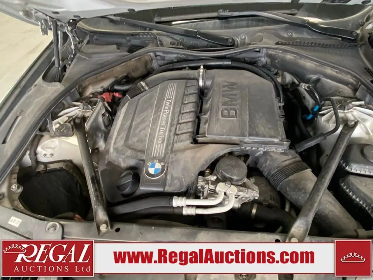 BMW 5 Series photo BMW 5 Series