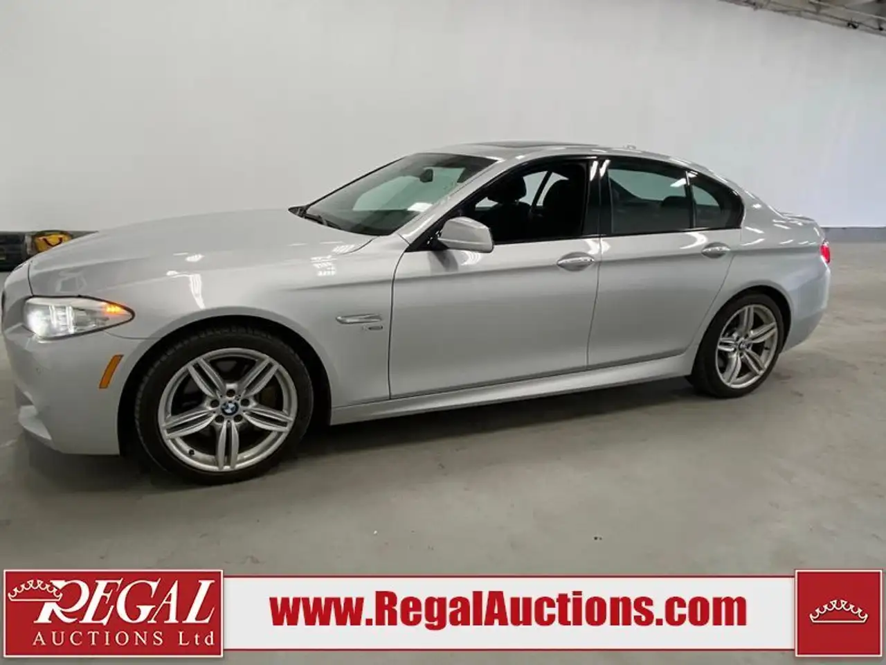 BMW 5 Series photo BMW 5 Series