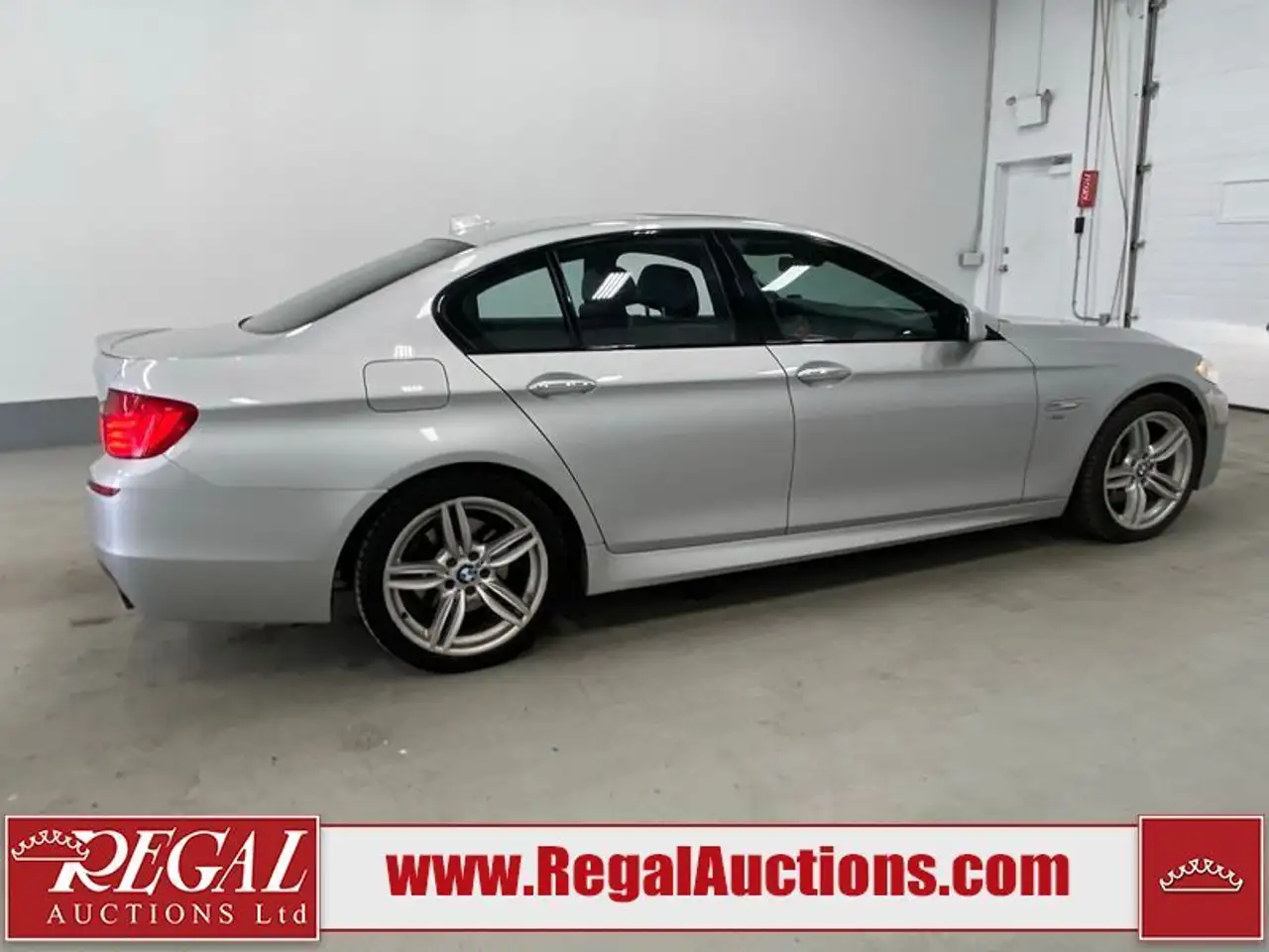BMW 5 Series photo BMW 5 Series