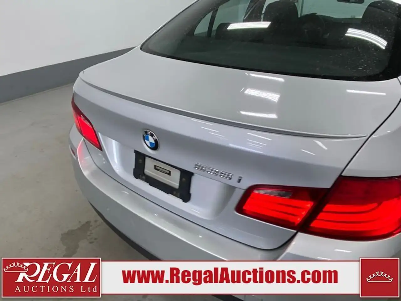 BMW 5 Series photo BMW 5 Series