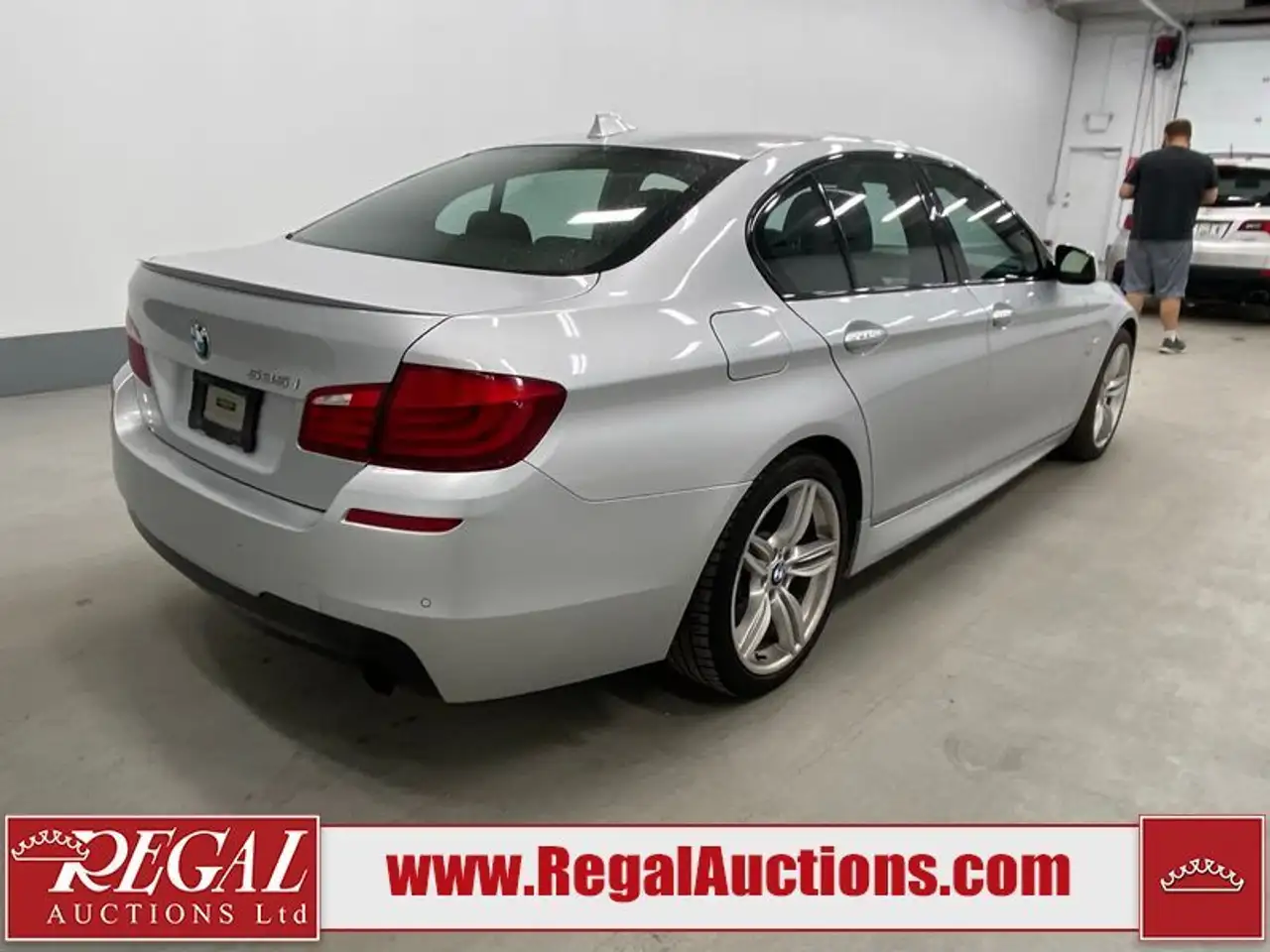 BMW 5 Series photo BMW 5 Series