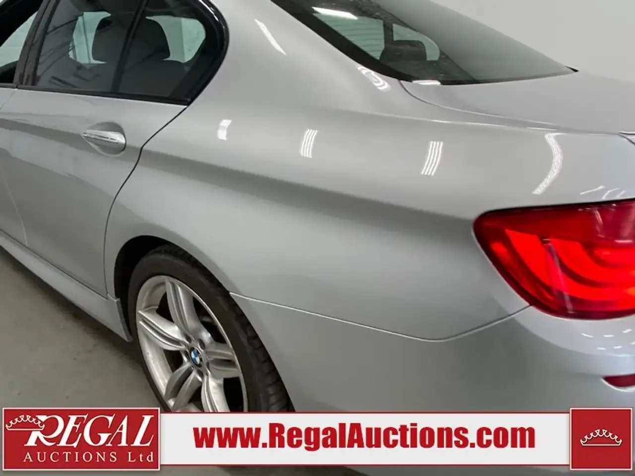 BMW 5 Series photo BMW 5 Series