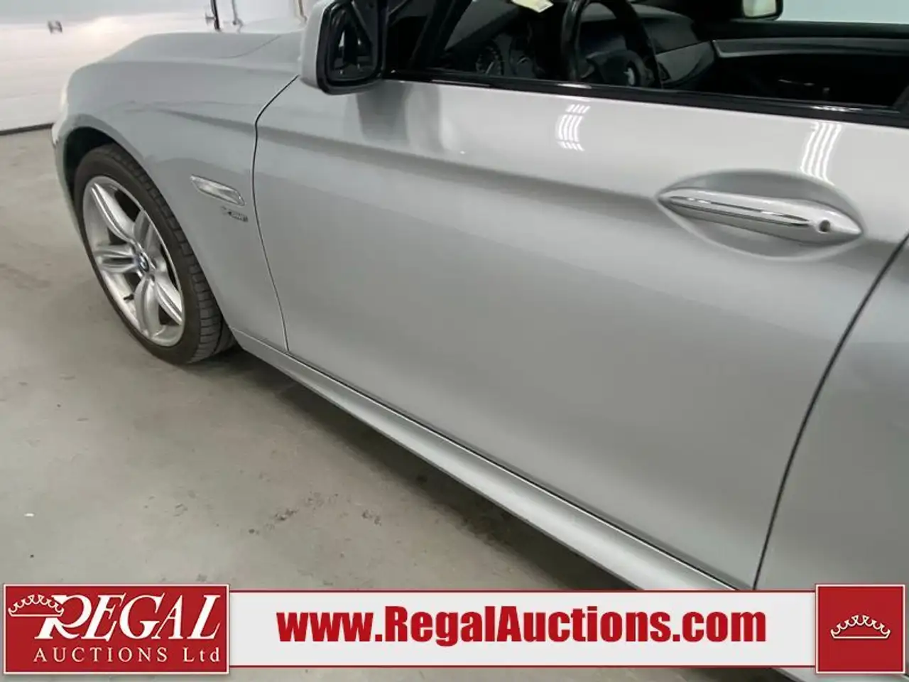 BMW 5 Series photo BMW 5 Series