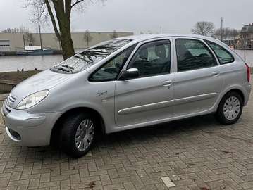Xsara Picasso 2.0i-16V Image