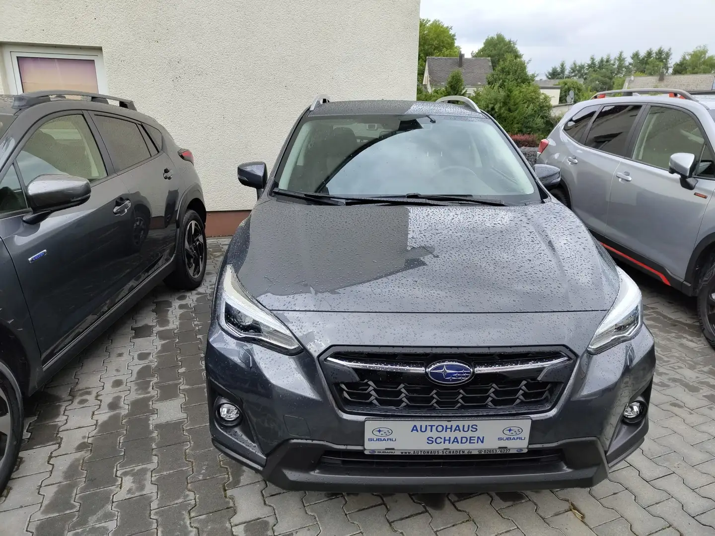 Subaru XV 1.6i EXCLUSIVE*4X4*WERKSGARANTIE*WENIG KM*NAVI*LED Gris - 2