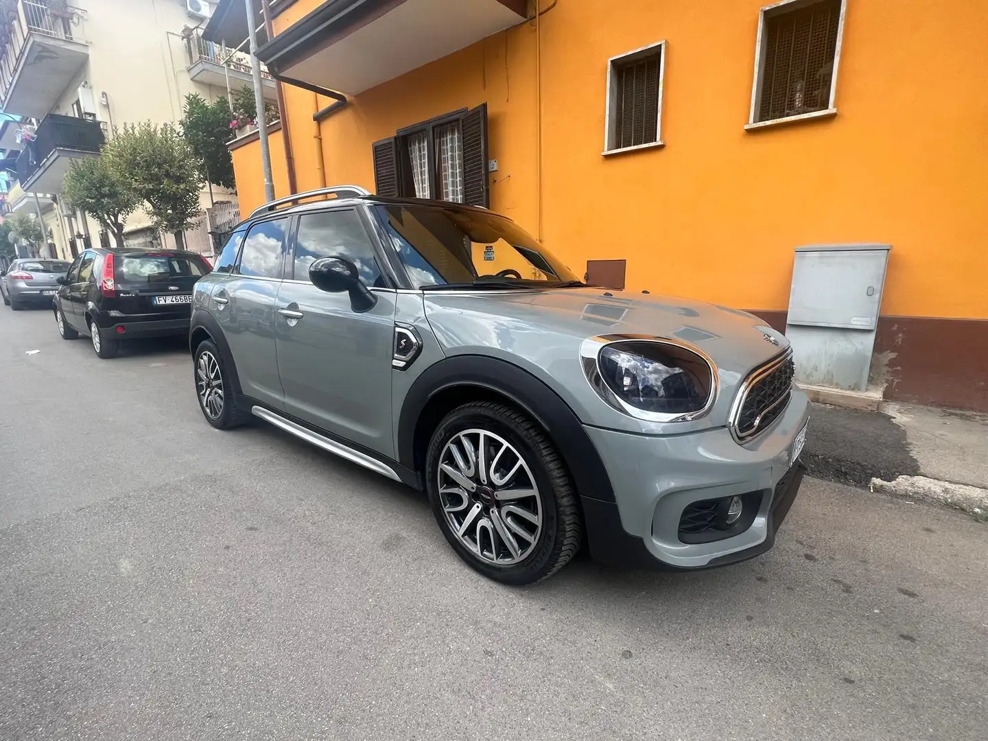 MINI Cooper SD Countryman Jcw 2.0 190 cv automatica Grijs - 2