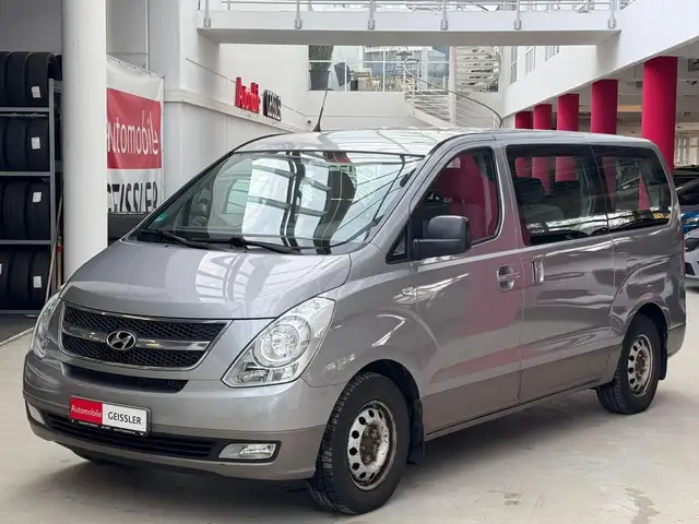 Hyundai H-1 8Sitze+Automatik+PDC