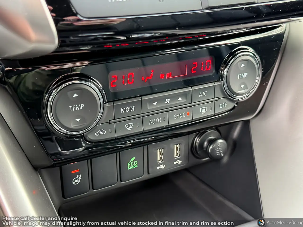 Mitsubishi Eclipse Cross снимка Mitsubishi Eclipse Cross