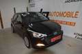 Hyundai i20 1,25 **1.Besitz**Serviceheft**80.000KM** Schwarz - thumbnail 1