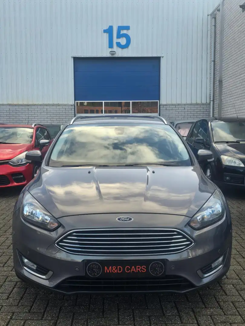 Ford Focus Wagon 1.0 Titanium Edition NAP/AIRCO/PDC/NAVI/CR C Brun - 2