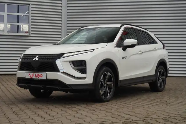 Mitsubishi Eclipse Cross 2.4Hybrid Basis 4WD CVT AWD Kamera
