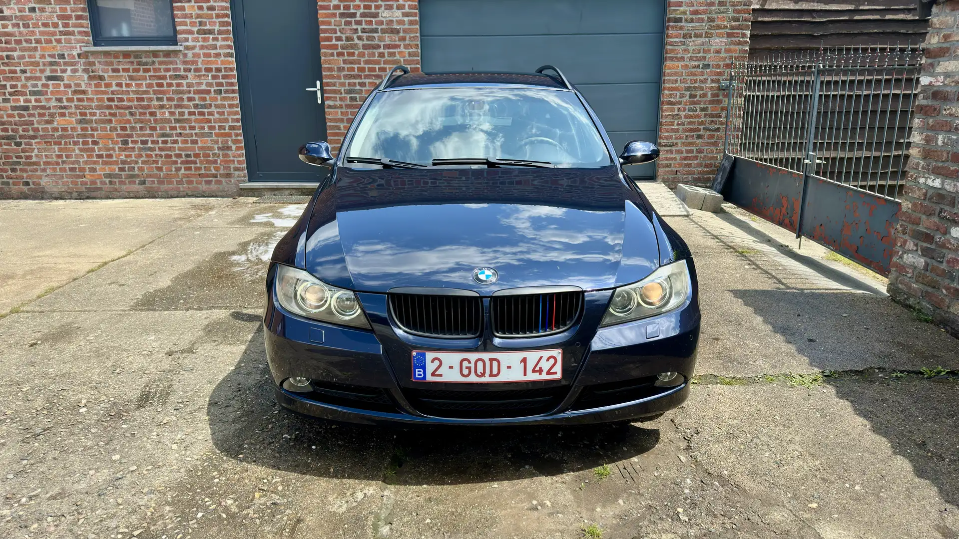 BMW 320 Bmw 320i Touring 150ch - 2