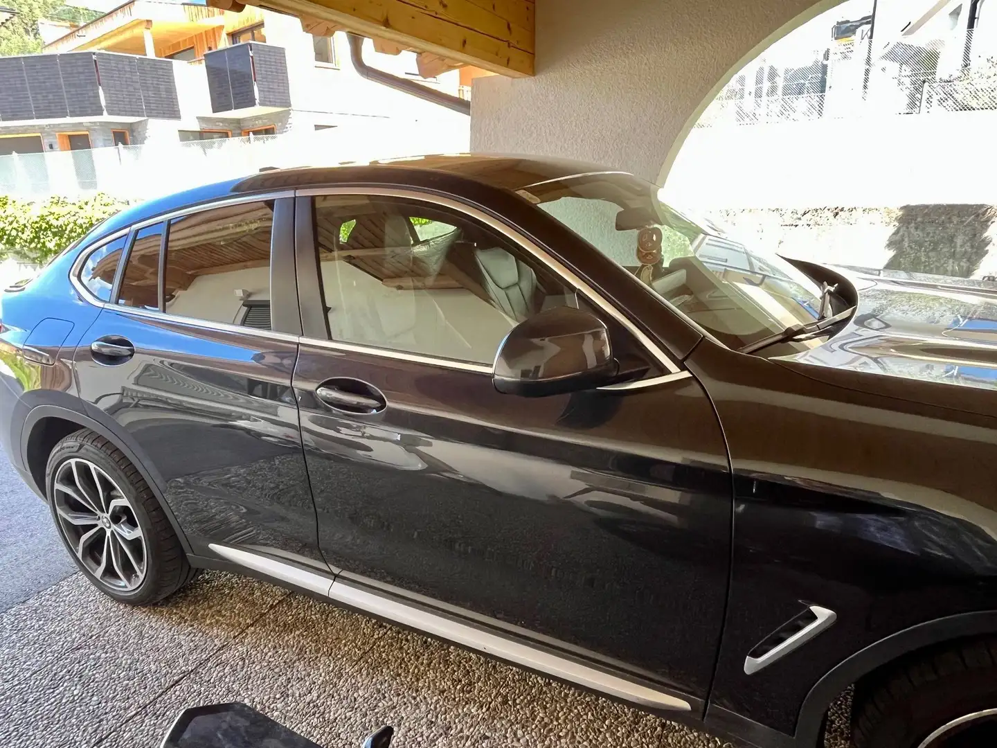BMW X4 xDrive 20d 48 V Aut. Grau - 2