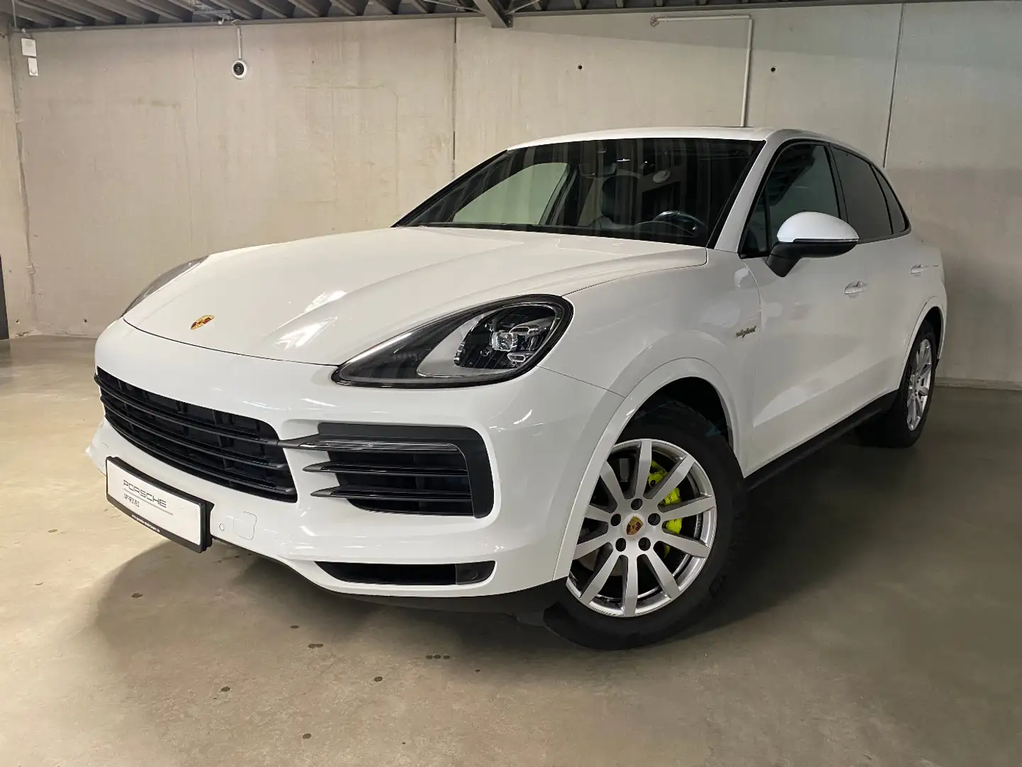 Porsche Cayenne E-Hybrid | Luftfederung | Panorama | bijela - 2