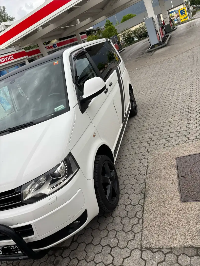 Volkswagen T5 Multivan Weiß - 2