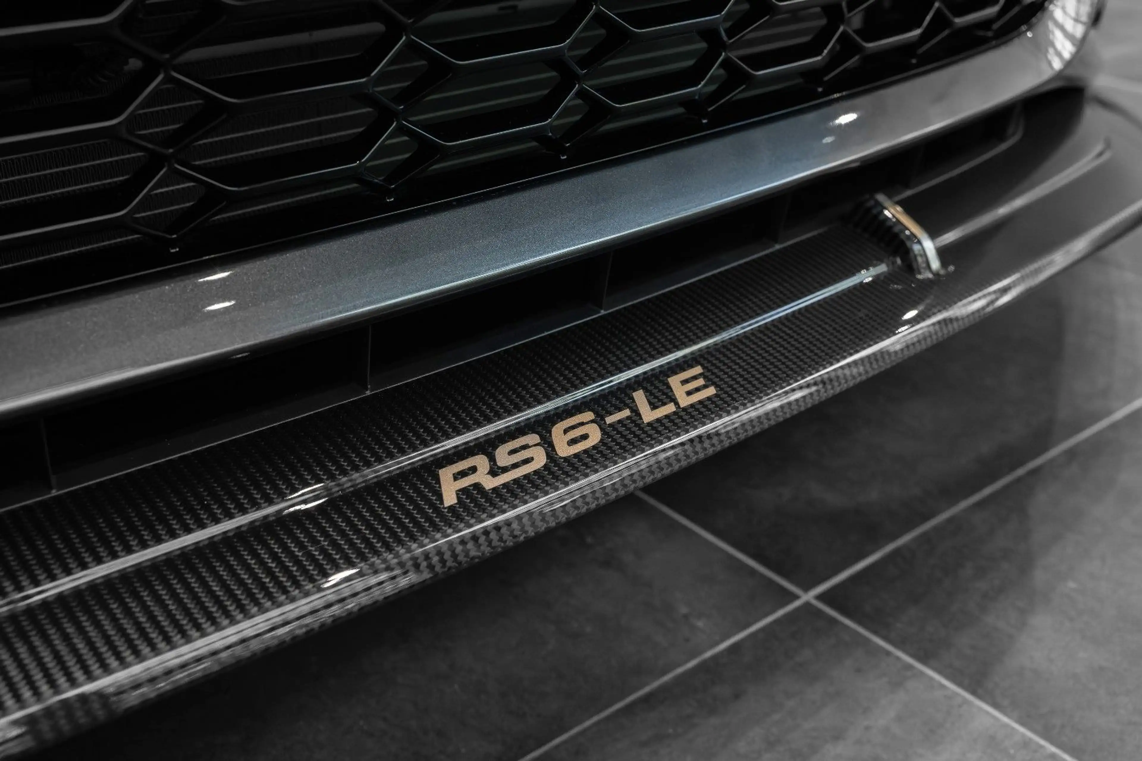 Audi RS6 ABT Legacy Edition 800PS 1 of 30 Schalensitz — photo 4