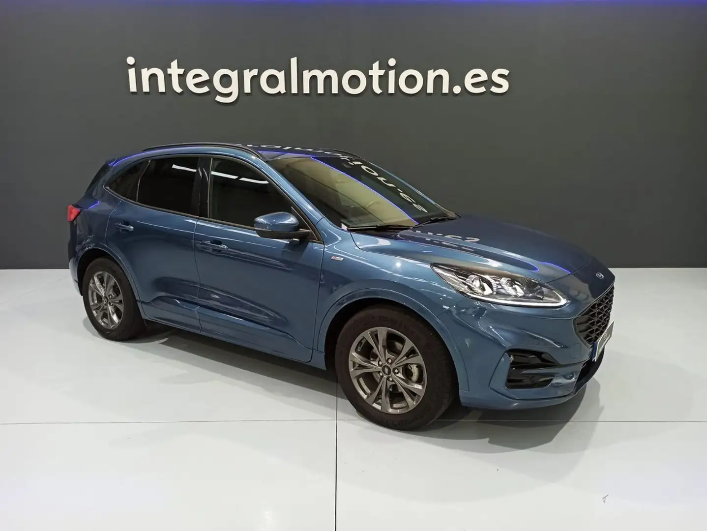 Ford Kuga 1.5 EcoBlue ST-Line X FWD 120 Azul - 2